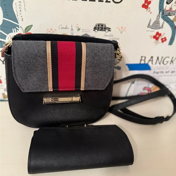 Kate Spade Byrdie Black Crossbody Bag Set with two interchangeable options - Picture 11 of 11